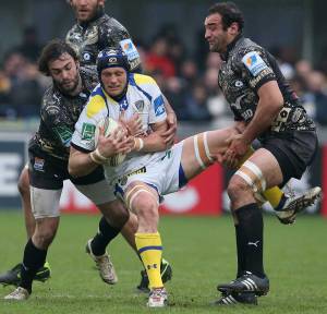 ジュリアン・ボネール　gorgodze bonnaire　マムカ・ゴルゴーゼ　