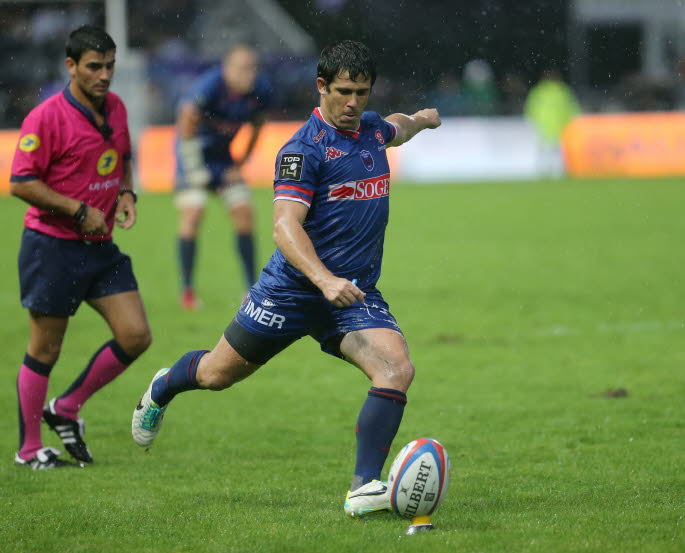 上手なキッカー：ヴァランタン・クーラン選手（また「クラン」）