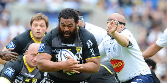 ウイニ・アトニオ選手、PR右、150kg、ラ・ロシェル